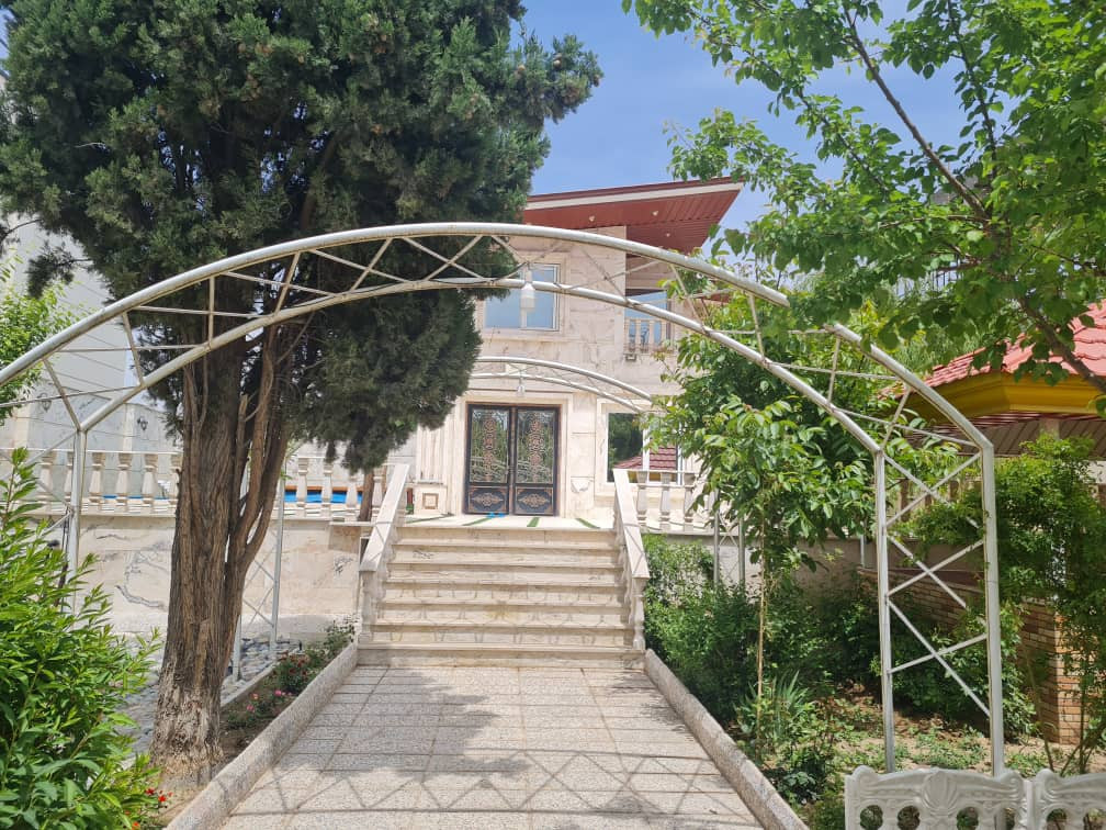 ویلا دوخوابه استخردار طاووسیه کردان