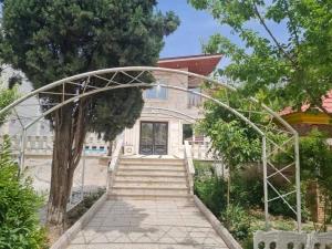 ویلا دوخوابه استخردار طاووسیه کردان ویلا دوخوابه استخردار طاووسیه کردان