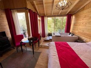 اقامتگاه بوم گردی حاج محمد فیروزکوه اقامتگاه بوم گردی حاج محمد فیروزکوه