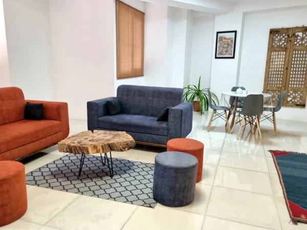 آپارتمان دو خوابه طبقه سوم هما شیراز آپارتمان دو خوابه طبقه سوم هما شیراز