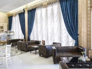 کافی شاپ هتل حلما مشهد کافی شاپ هتل حلما مشهد