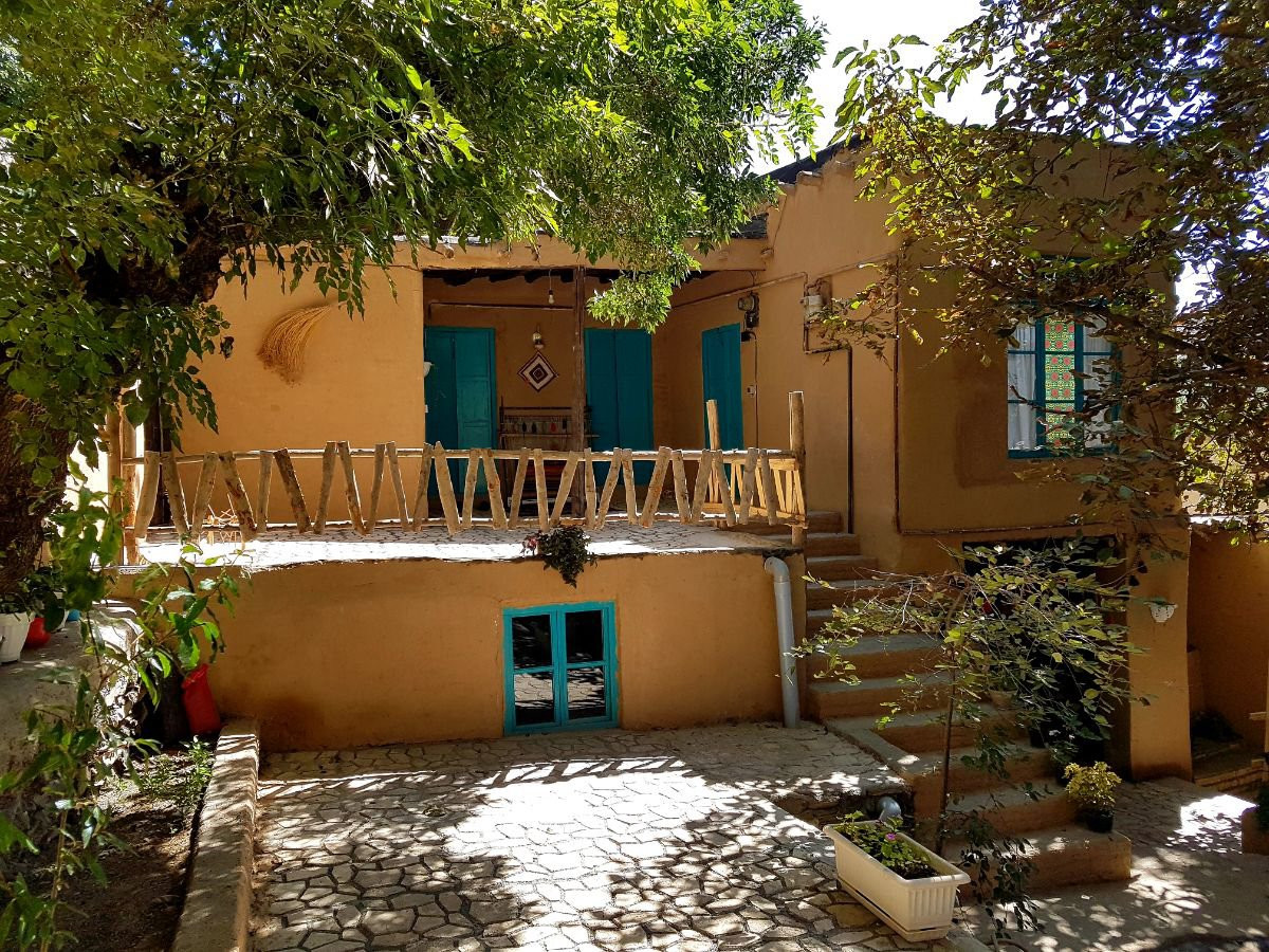 اقامتگاه بوم گردی آق بجی دده طرقبه