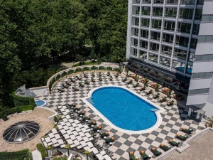 هتل اینترکنتینانتال استانبول