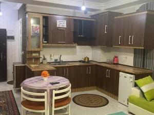 آپارتمان یک خوابه 102 قشم آپارتمان یک خوابه 102 قشم