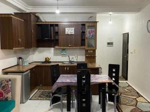 آپارتمان یک خوابه 302 قشم آپارتمان یک خوابه 302 قشم