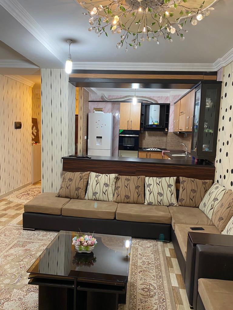 آپارتمان دوخوابه آرمین قشم 