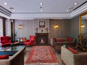 لابی هتل آپارتمان طوبی تهران لابی هتل آپارتمان طوبی تهران