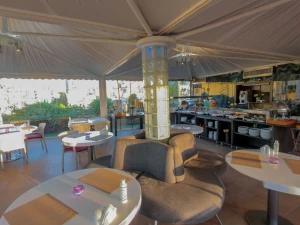 رستوران هتل آپارتمان طوبی تهران رستوران هتل آپارتمان طوبی تهران