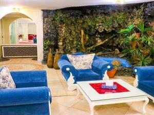 لابی هتل آزادی تهران لابی هتل آزادی تهران