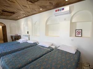 اقامتگاه بوم گردی عمارت خورشید پردیسان اقامتگاه بوم گردی عمارت خورشید پردیسان