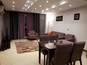 آپارتمان دوخوابه لوکس طبقه دوم کیش آپارتمان دوخوابه لوکس طبقه دوم کیش