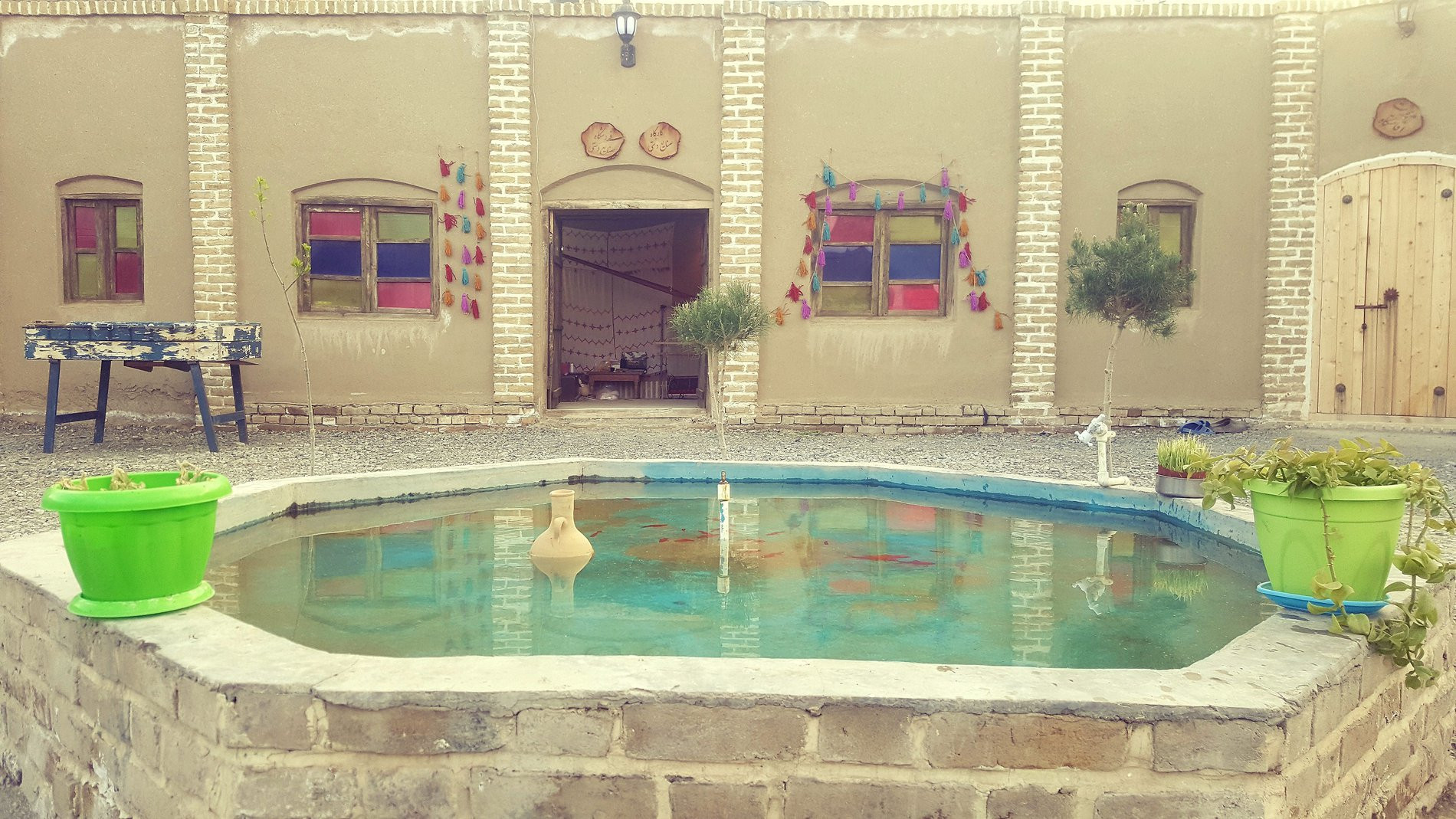 اقامتگاه بوم گردی زعفرانیه سبزوار