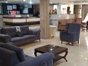 لابی هتل پارساوا مشهد لابی هتل پارساوا مشهد