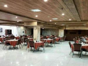 رستوران هتل ایساتیس مشهد رستوران هتل ایساتیس مشهد