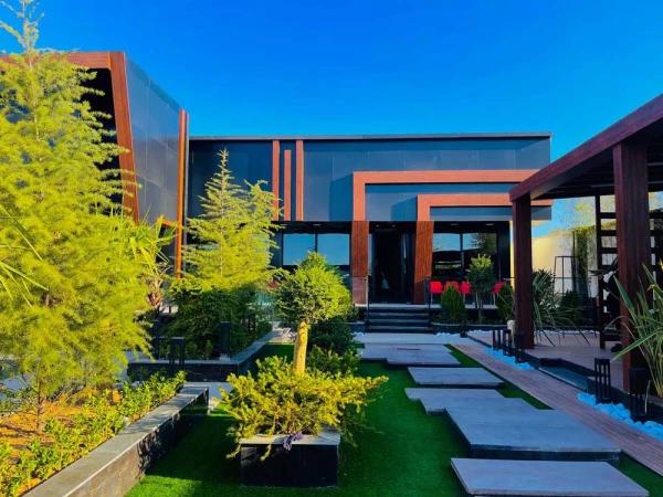 ویلا استخردار سه خوابه کد 5 کردان ویلا استخردار سه خوابه کد 5 کردان