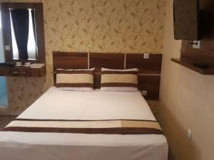 هتل نور نجف مشهد هتل نور نجف مشهد