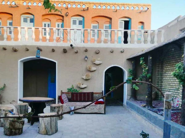اقامتگاه بوم گردی کندر کهن خلیل آباد اقامتگاه بوم گردی کندر کهن خلیل آباد