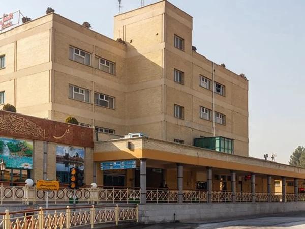 نمای بیرونی هتل کاوه اصفهان نمای بیرونی هتل کاوه اصفهان