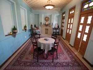 اقامتگاه سنتی پیرسوک شیراز اقامتگاه سنتی پیرسوک شیراز