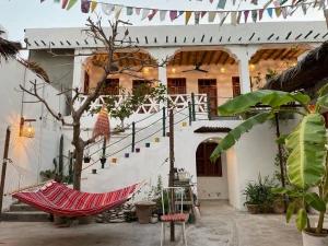 اقامتگاه بوم گردی آهید بندر کنگان اقامتگاه بوم گردی آهید بندر کنگان