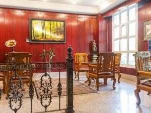 لابی هتل آپارتمان تاوریژ تهران لابی هتل آپارتمان تاوریژ تهران