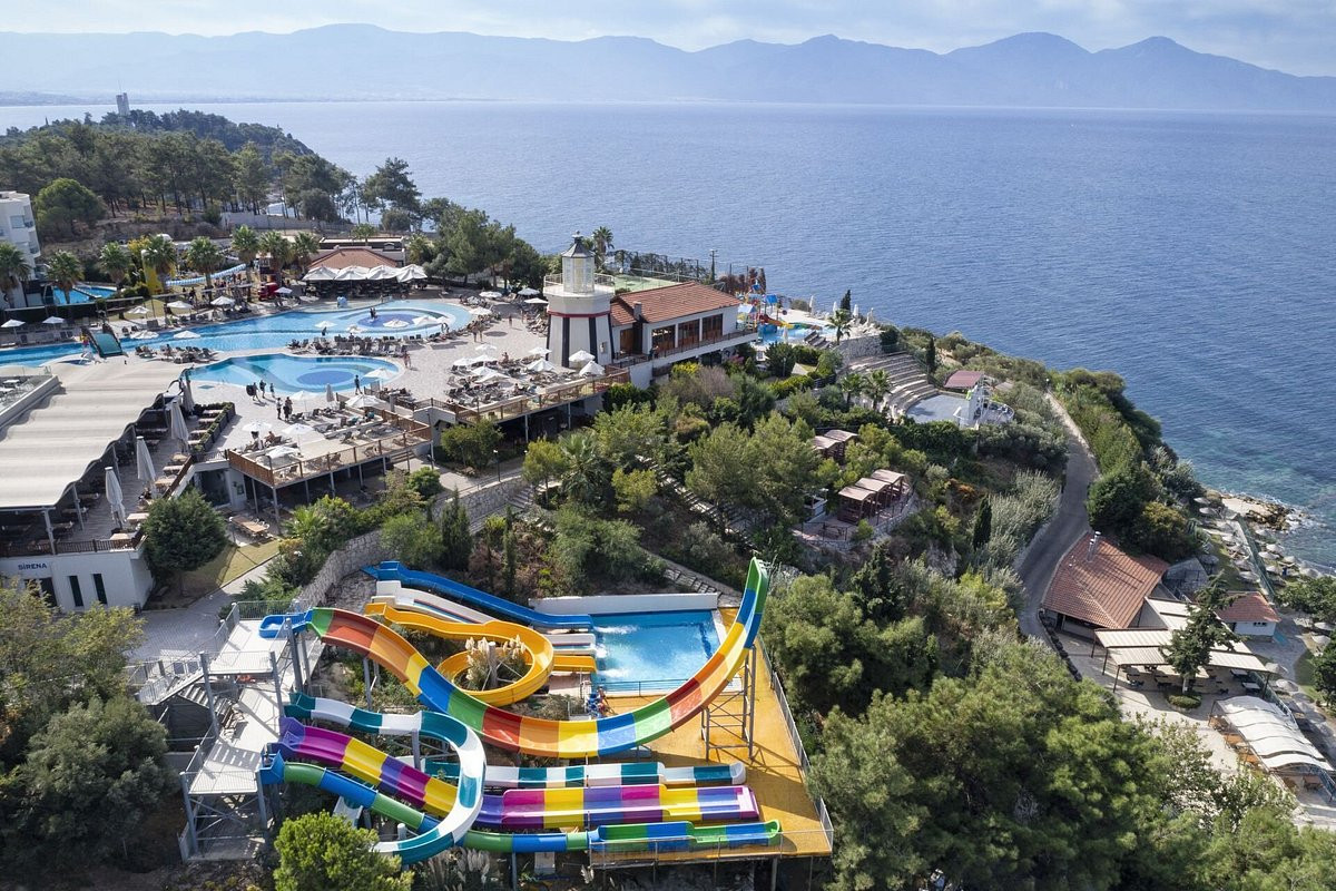 هتل اوتیوم سی لایت بیچ ریزورت کوش آداسی