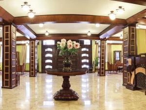 لابی هتل رزیدانس رودکی تهران (هتل رودکی سابق) لابی هتل رزیدانس رودکی تهران (هتل رودکی سابق)