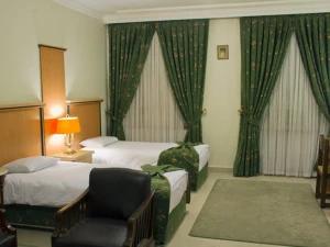 فضای داخلی هتل رزیدانس رودکی تهران (هتل رودکی سابق) فضای داخلی هتل رزیدانس رودکی تهران (هتل رودکی سابق)