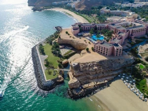 هتل شانگری لا الحسن عمان