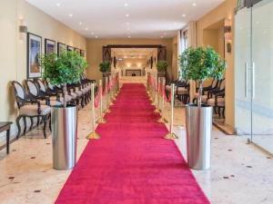 هتل کرون پلازا عمان هتل کرون پلازا عمان