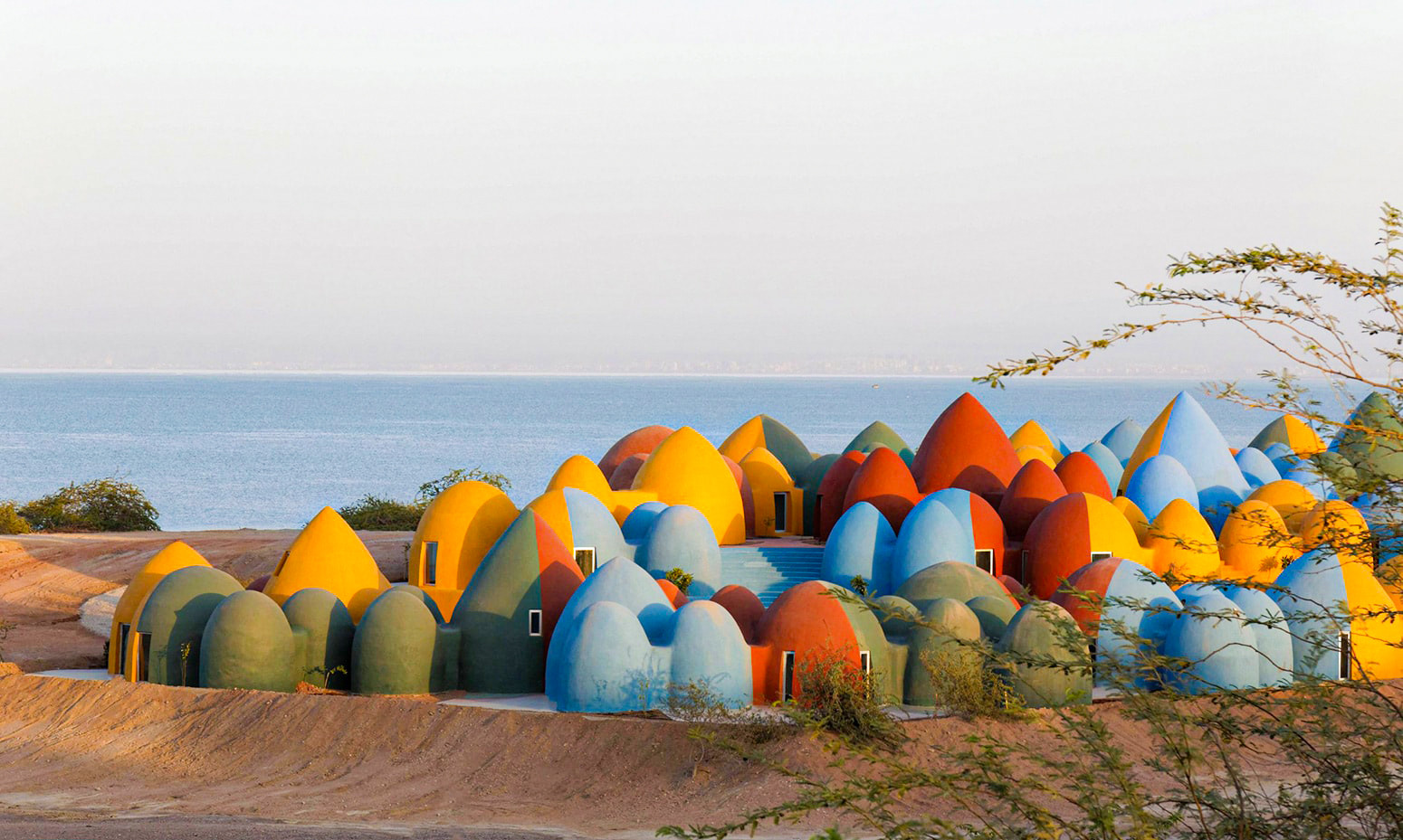 اقامتگاه ماجرا هرمز