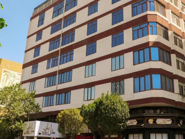 نمای بیرونی هتل بلور تهران نمای بیرونی هتل بلور تهران