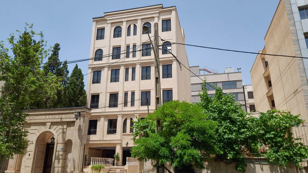 آپارتمان دوخوابه گاندی 