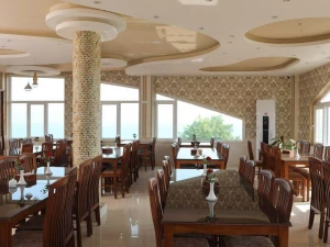 رستوران  هتل آرکا بندر انزلی