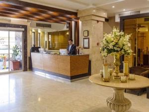 لابی هتل آرامیس مشهد لابی هتل آرامیس مشهد