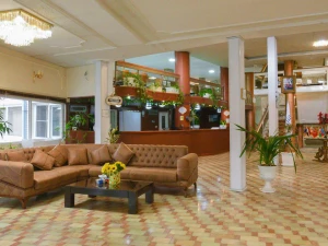 لابی  هتل دریا تبریز