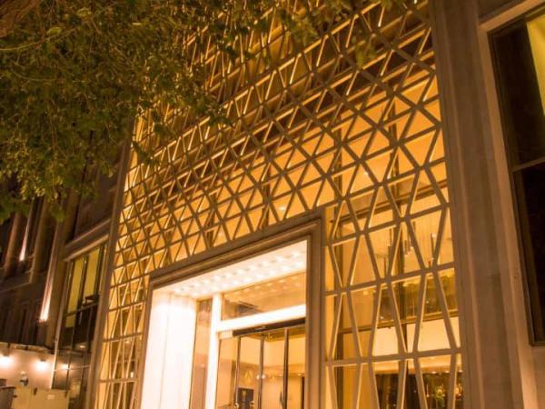 نمای بیرونی هتل آریو مشهد نمای بیرونی هتل آریو مشهد