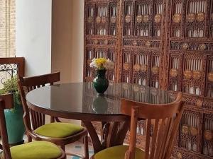 بوتیک هتل گل بهار شیراز بوتیک هتل گل بهار شیراز