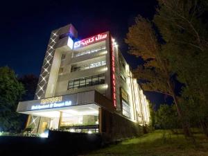 هتل کتیبه همدان هتل کتیبه همدان