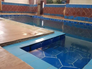باغ بادوم سنتی استخردار بومهن باغ بادوم سنتی استخردار بومهن