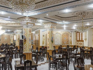 رستوران  هتل ونوس اصفهان