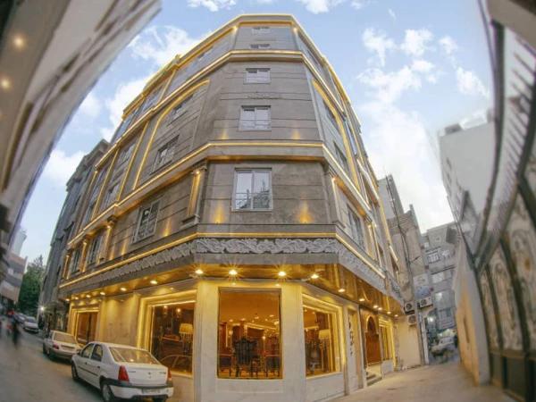 نمای بیرونی هتل آپارتمان سفرا مشهد نمای بیرونی هتل آپارتمان سفرا مشهد