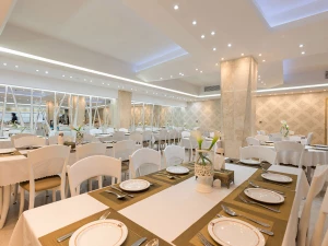 رستوران  هتل المپیک قم