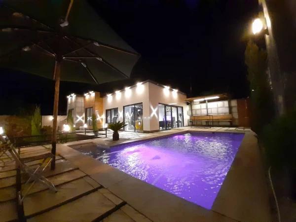 ویلا لوکس مدرن استخردار سهیلیه ویلا لوکس مدرن استخردار سهیلیه