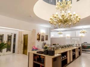 رستوران هتل الوند مشهد رستوران هتل الوند مشهد