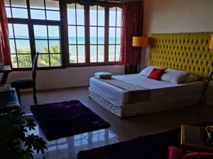 هتل ساحلی نارین چالوس