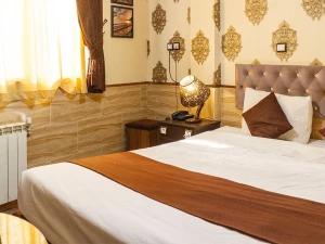 فضای داخلی هتل کیوان شیراز فضای داخلی هتل کیوان شیراز