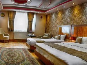 فضای داخلی هتل آپارتمان خانه سبز شیراز فضای داخلی هتل آپارتمان خانه سبز شیراز