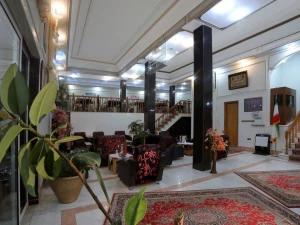 لابی هتل ساسان سرعین لابی هتل ساسان سرعین