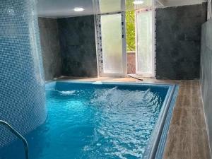 ویلا استخردار جنگلی کارن کردان ویلا استخردار جنگلی کارن کردان